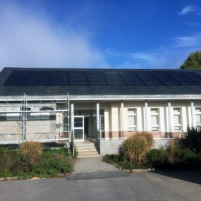 Panneau photovoltaique toit batiment Mayenne école inno watt